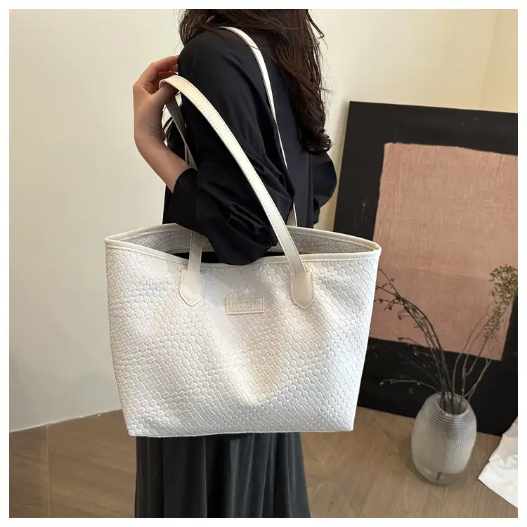 White Korean Style Tote Bag 2025 Summer New Niche Design — feature 8