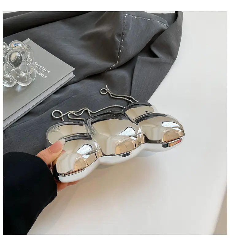 Golden Crossbody Bag for Women Small Square Design — feature 4