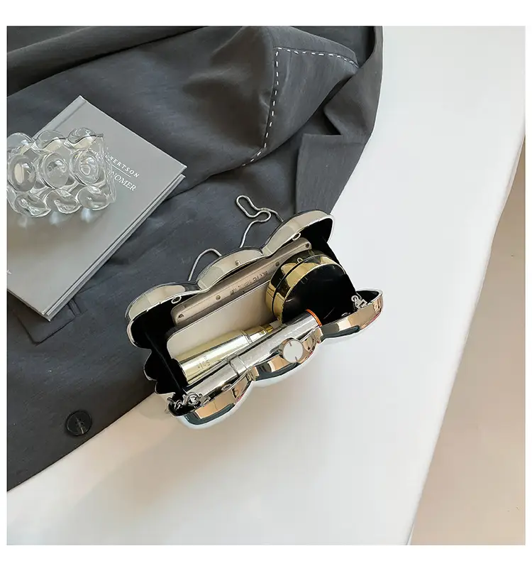 Golden Crossbody Bag for Women Small Square Design — feature 9