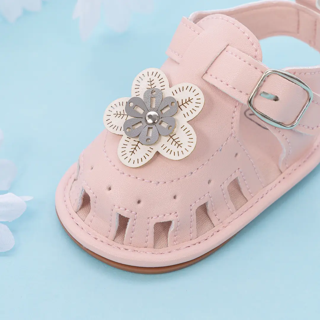 Cross-border New Baby Girl Sandals 2025 Summer Baby Toddler Shoes Cute Flower Solid Color Soft Bottom Baby Shoes