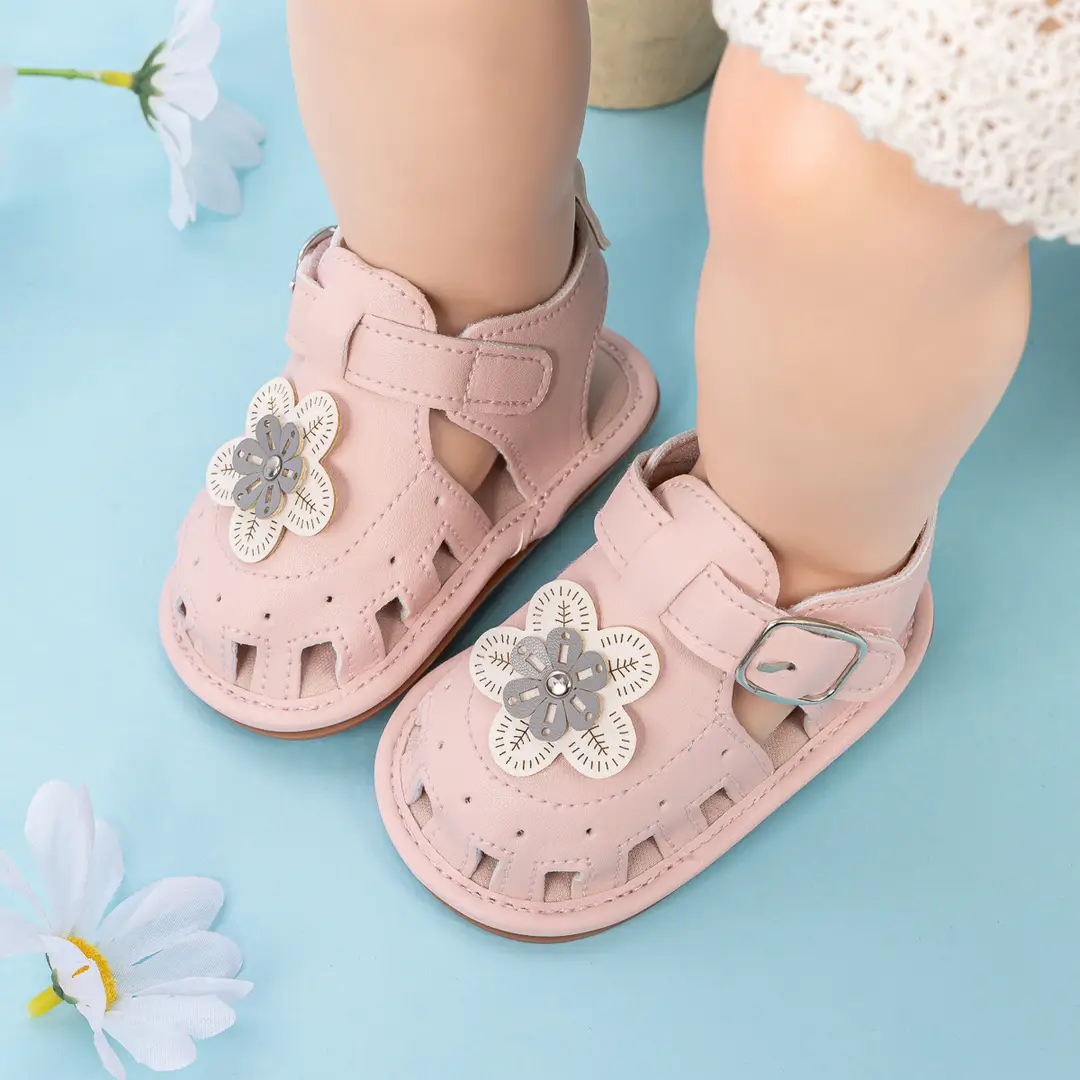 Cross-border New Baby Girl Sandals 2025 Summer Baby Toddler Shoes Cute Flower Solid Color Soft Bottom Baby Shoes — feature 5