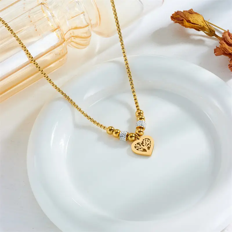 Gold Heart Clavicle Necklace with Round Beads & Diamonds