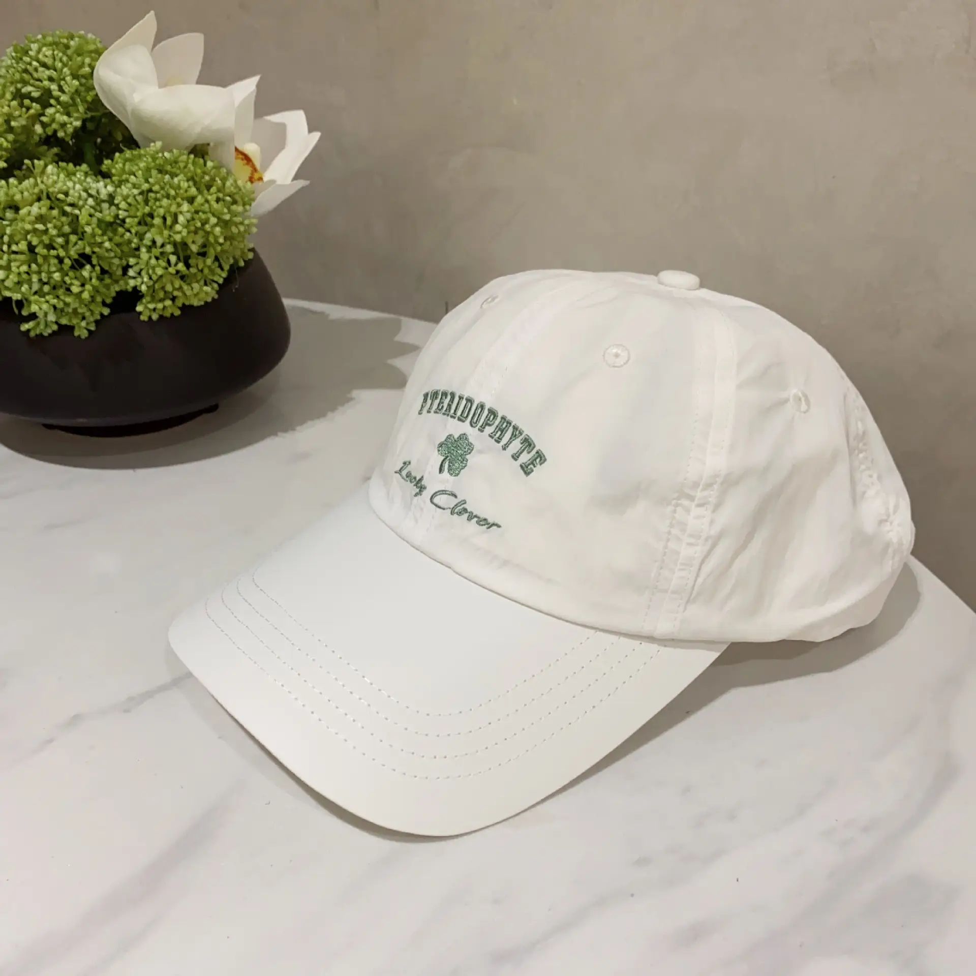 2025 Korean Style Black Embroidered Baseball Cap Women Men - Image 2
