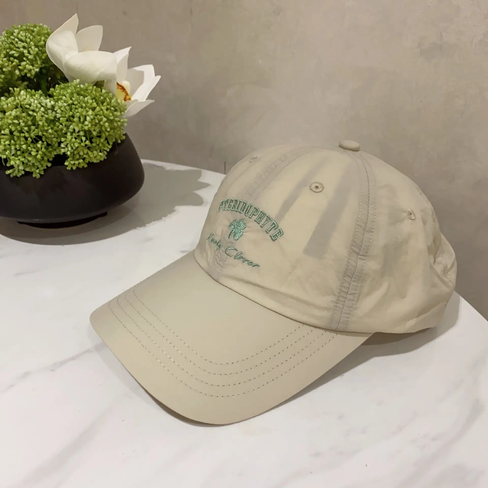 2025 Korean Style Black Embroidered Baseball Cap Women Men - Image 3