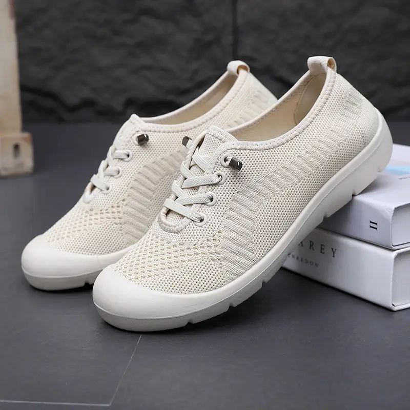 Spring and Autumn New Women's Old Beijing Cloth Shoes Fashionable Painted Casual Shoes Soft Sole Soft Surface Flying Woven Thick Sole Slip-on Shoes - Image 3