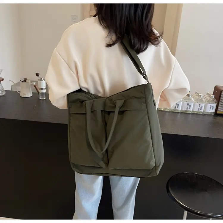Women's Large Capacity Navy Shoulder Bag Lazy Style — feature 11