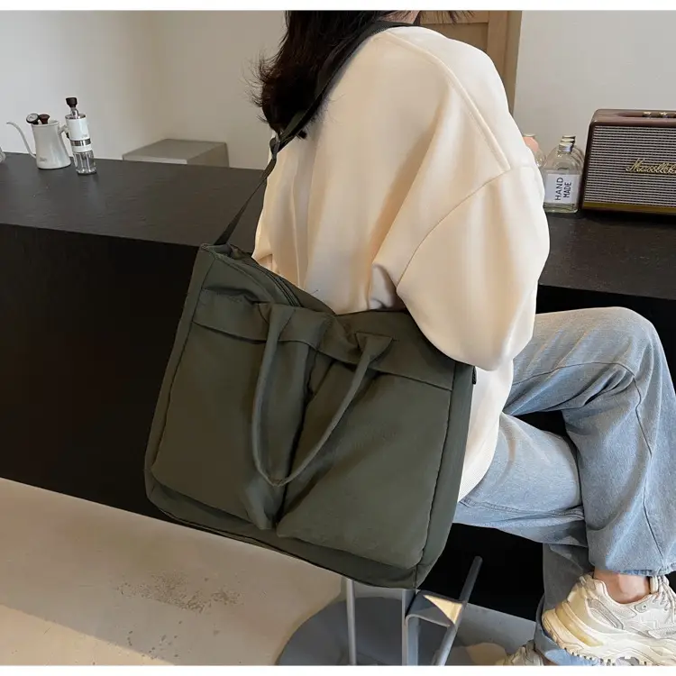 Women's Large Capacity Navy Shoulder Bag Lazy Style — feature 12