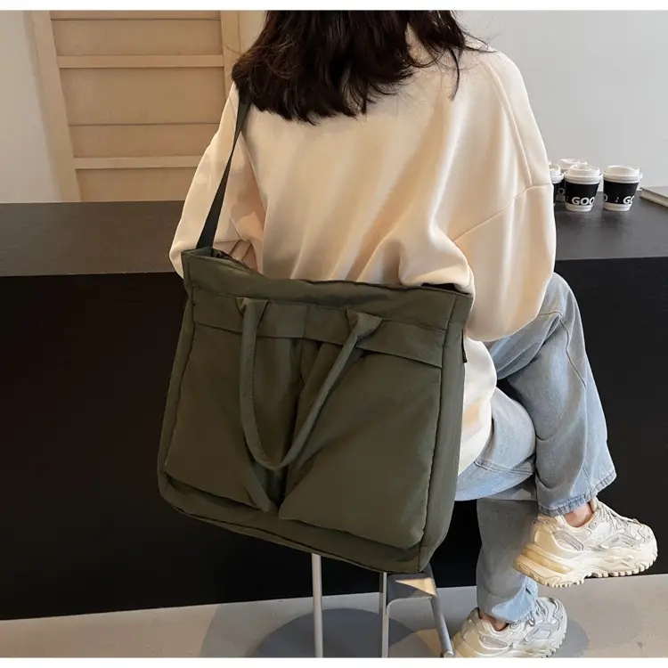 Women's Large Capacity Navy Shoulder Bag Lazy Style — feature 13
