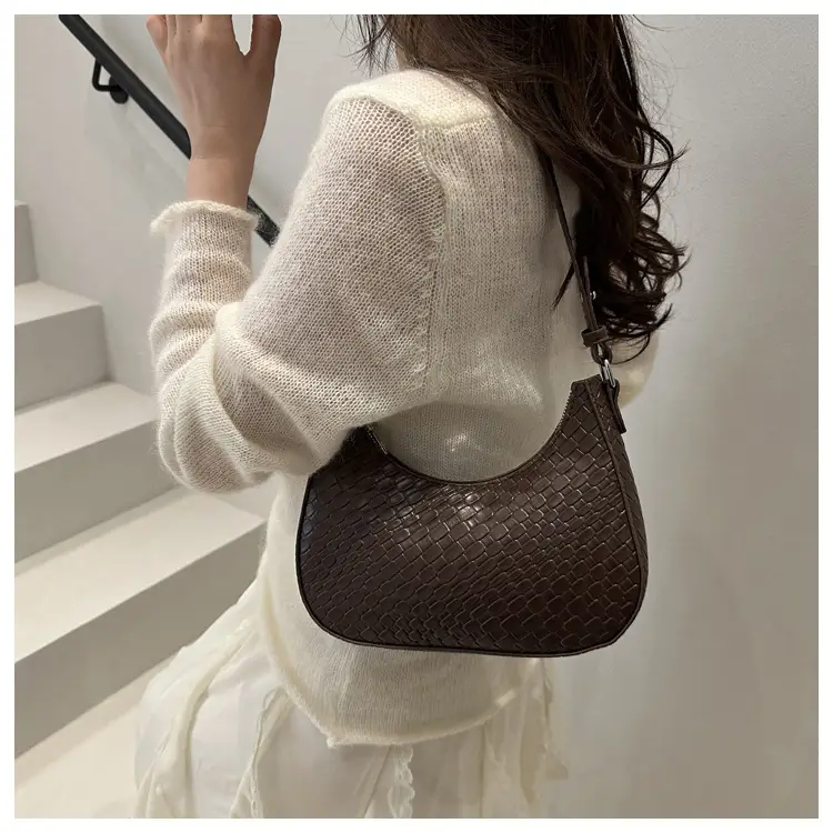 Black Woven Underarm Bag for Women Spring 2025 — feature 10