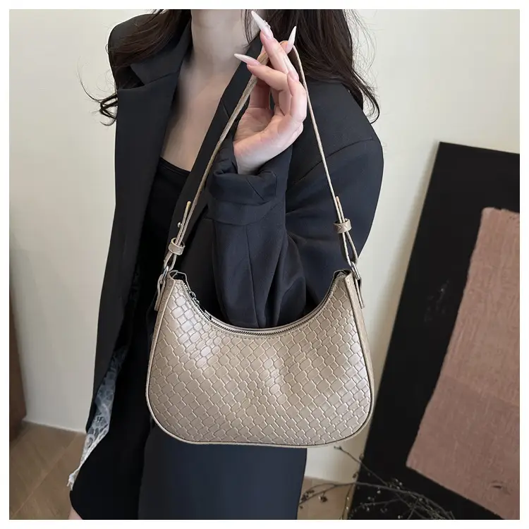 Black Woven Underarm Bag for Women Spring 2025 — feature 20