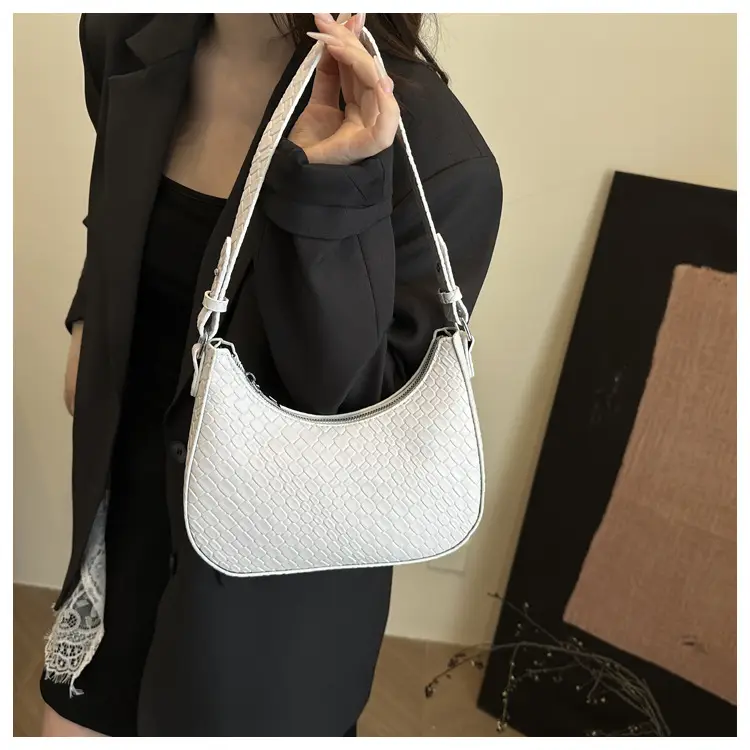 Black Woven Underarm Bag for Women Spring 2025 — feature 23