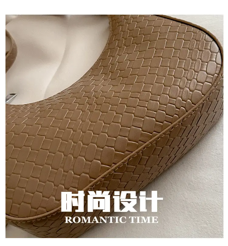 Black Woven Underarm Bag for Women Spring 2025 — feature 6