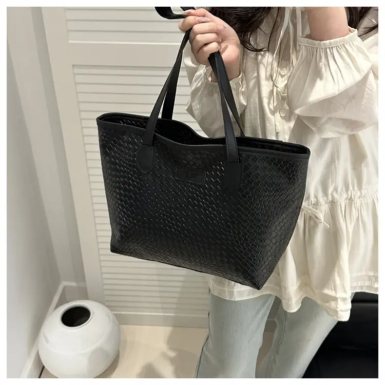 White Korean Style Large Capacity Tote Bag for Women — feature 13