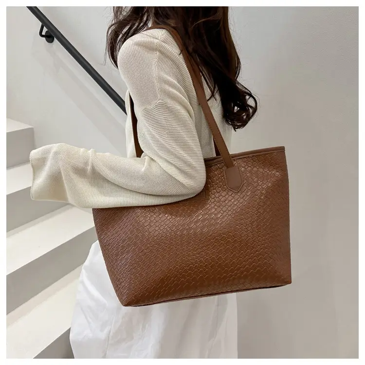White Korean Style Large Capacity Tote Bag for Women — feature 17