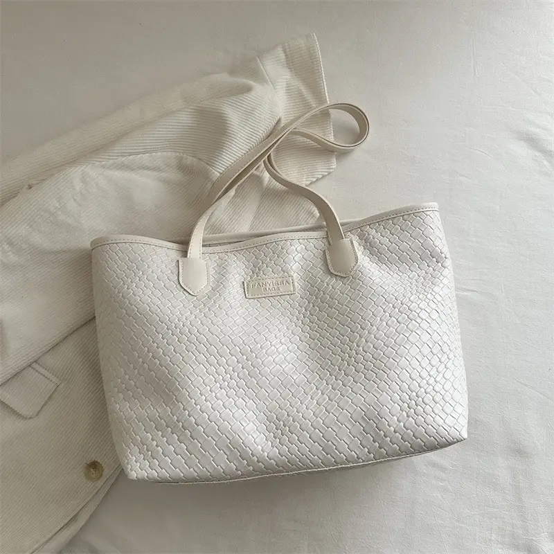 White Korean Style Large Capacity Tote Bag for Women - Image 2