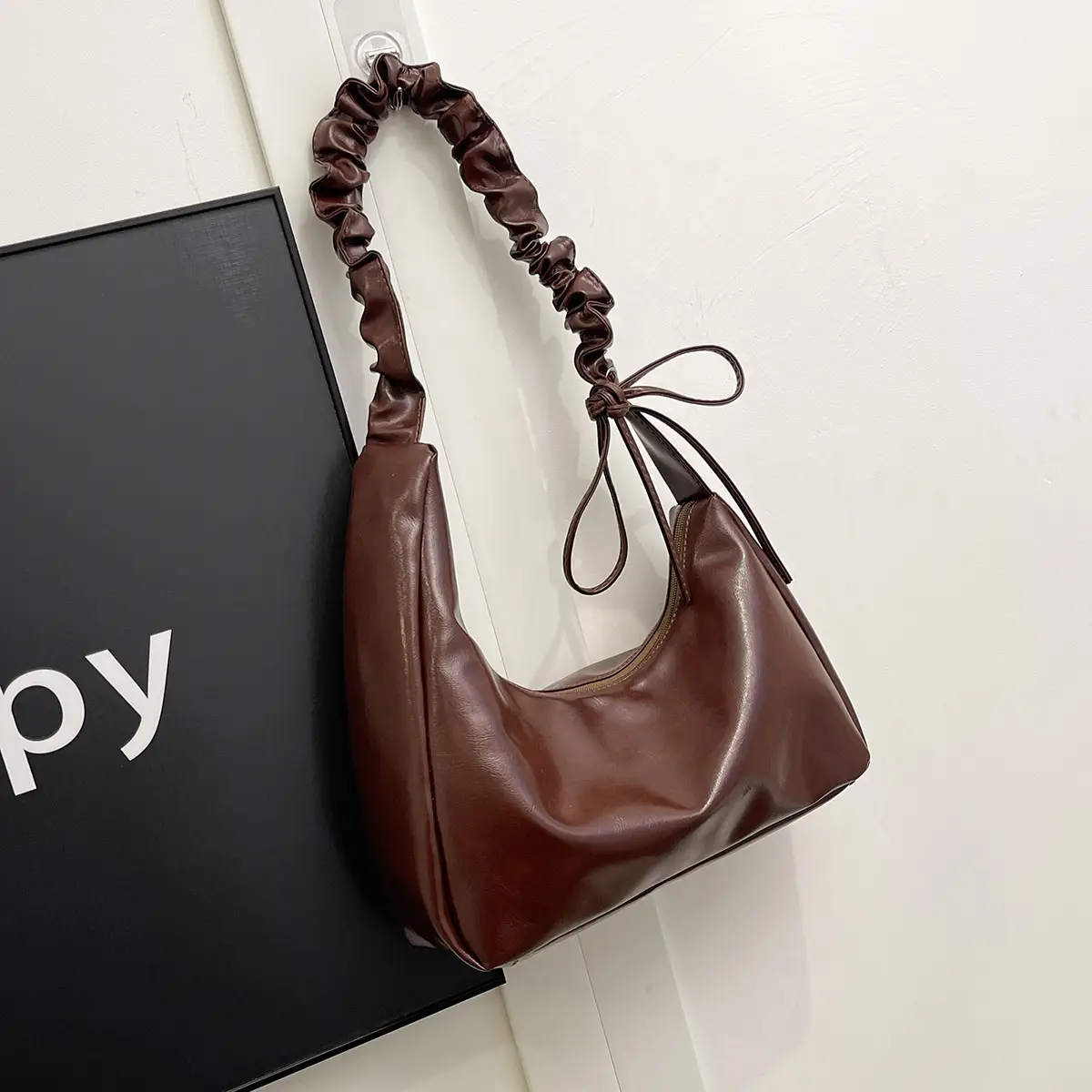 Silver Korean Minimalist Shoulder Bag 2025 New Model — feature 2