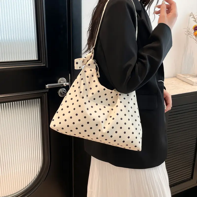 Women's Korean Fashion Fresh Hand Tote Bags 2025 Spring New Large Capacity - Image 8