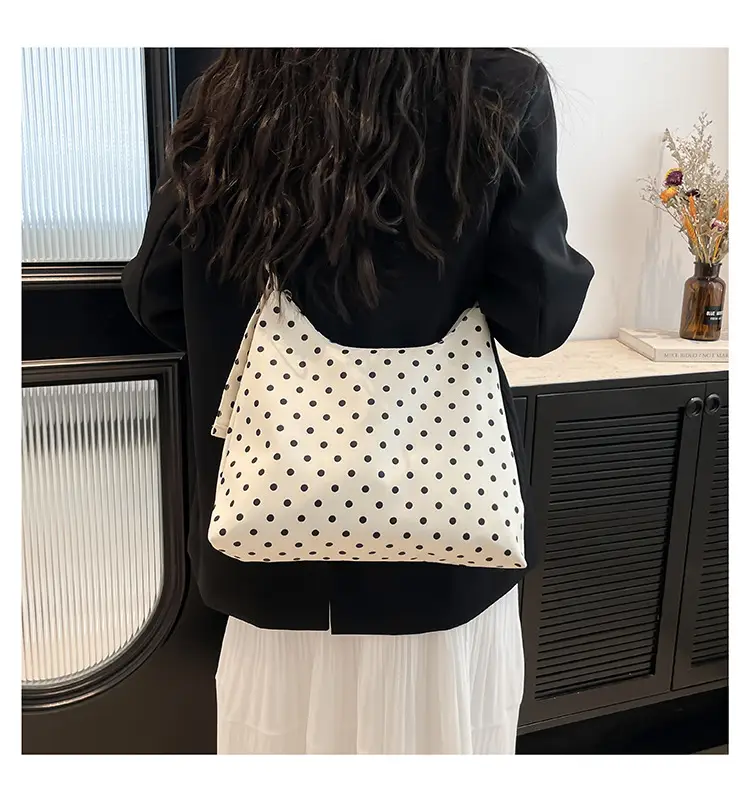 Women's Korean Fashion Fresh Hand Tote Bags 2025 Spring New Large Capacity — feature 11