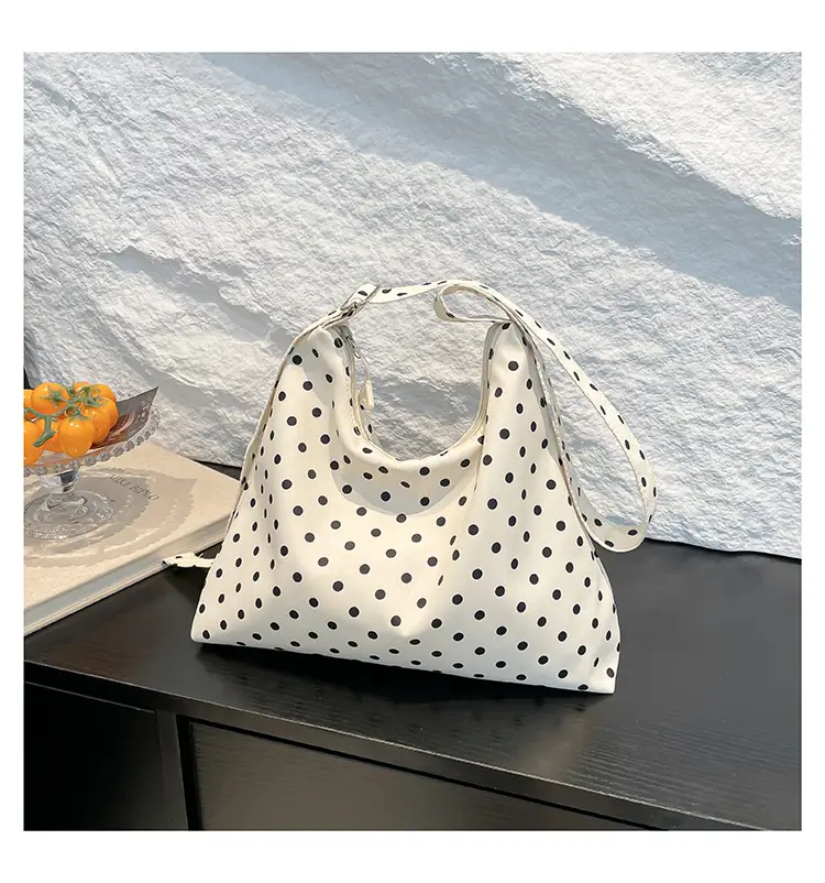 Women's Korean Fashion Fresh Hand Tote Bags 2025 Spring New Large Capacity — feature 45