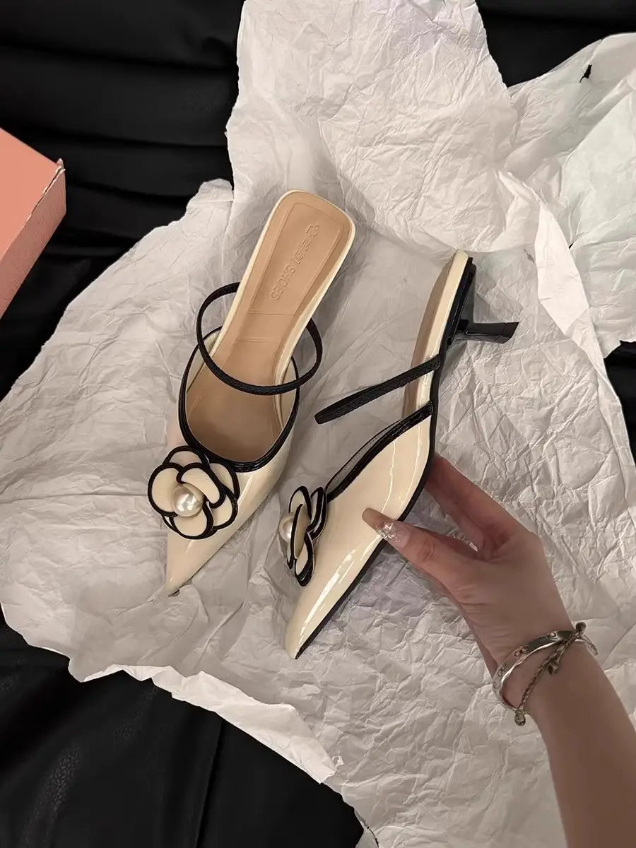 2026 New Summer Style Elegant Pointed-Toe Single Shoes, Chanel-Inspired High-Heeled French Mules with Floral Design for Outdoor Wear — feature 11