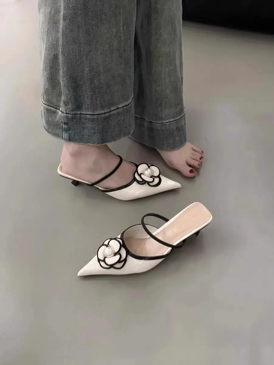 2026 New Summer Style Elegant Pointed-Toe Single Shoes, Chanel-Inspired High-Heeled French Mules with Floral Design for Outdoor Wear — feature 7