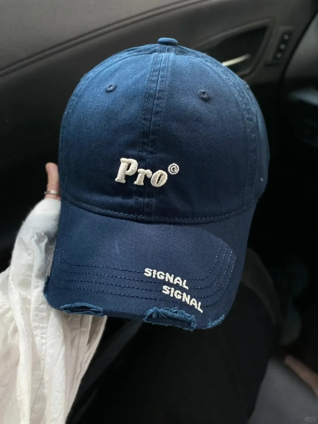 Navy Blue Pro Signal Baseball Cap for Girls Winter — feature 4