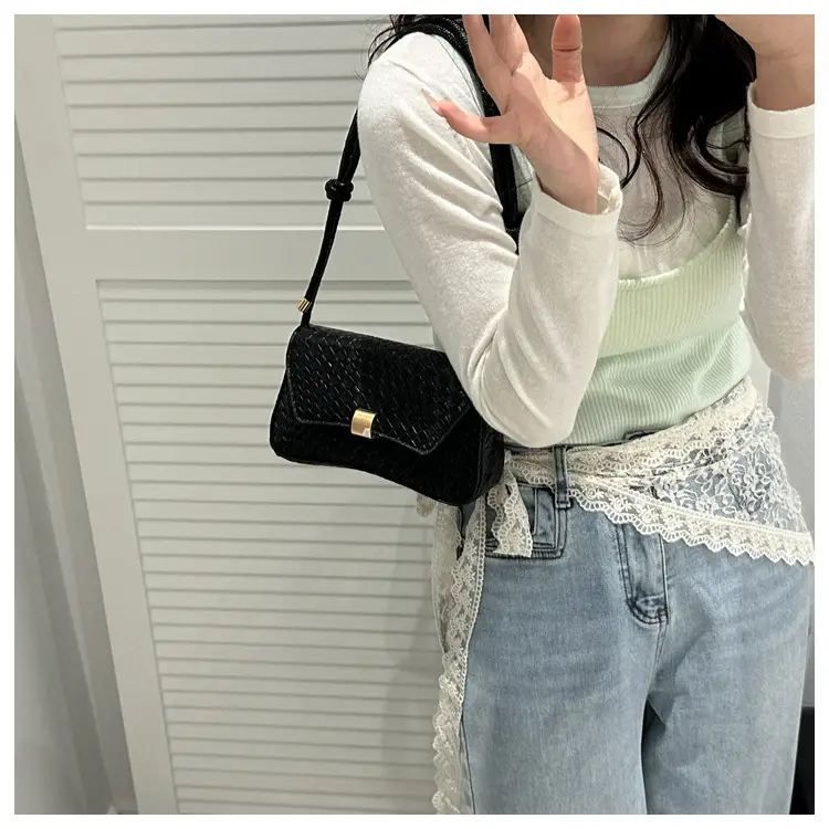White Stone Pattern Shoulder Bag for Women — feature 37