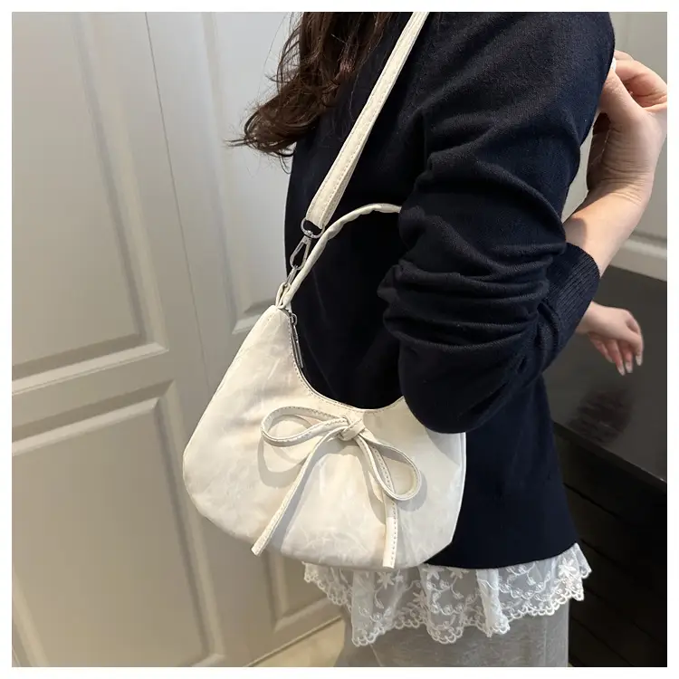 Silver Bow Crossbody Bag for Women 2025 — feature 9