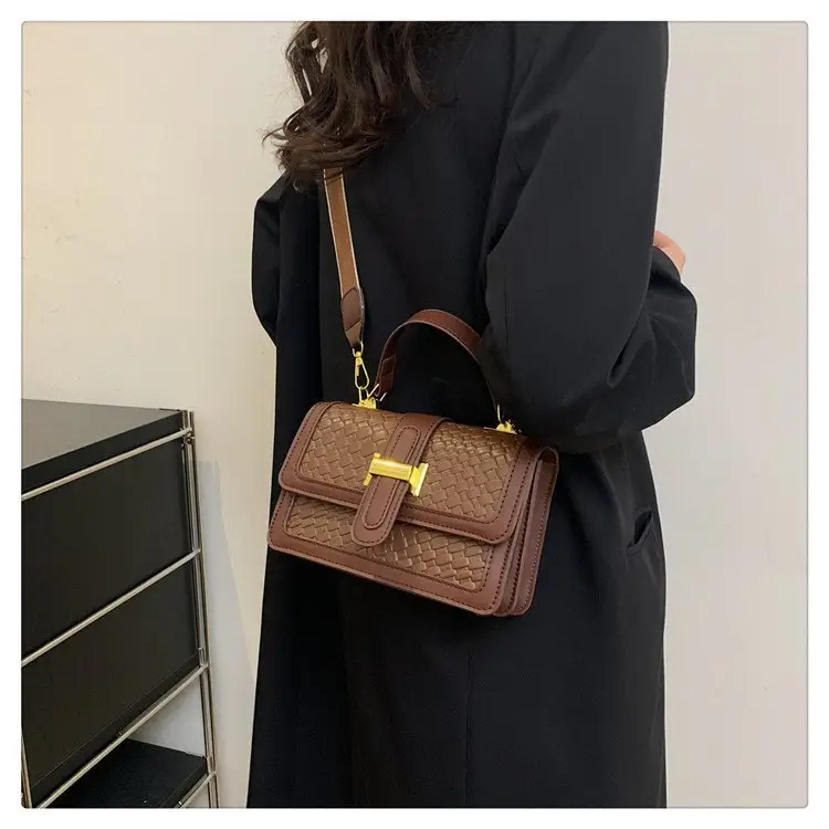 Women's Brown Quilted Shoulder Crossbody Bag with Gold Clasp — feature 8