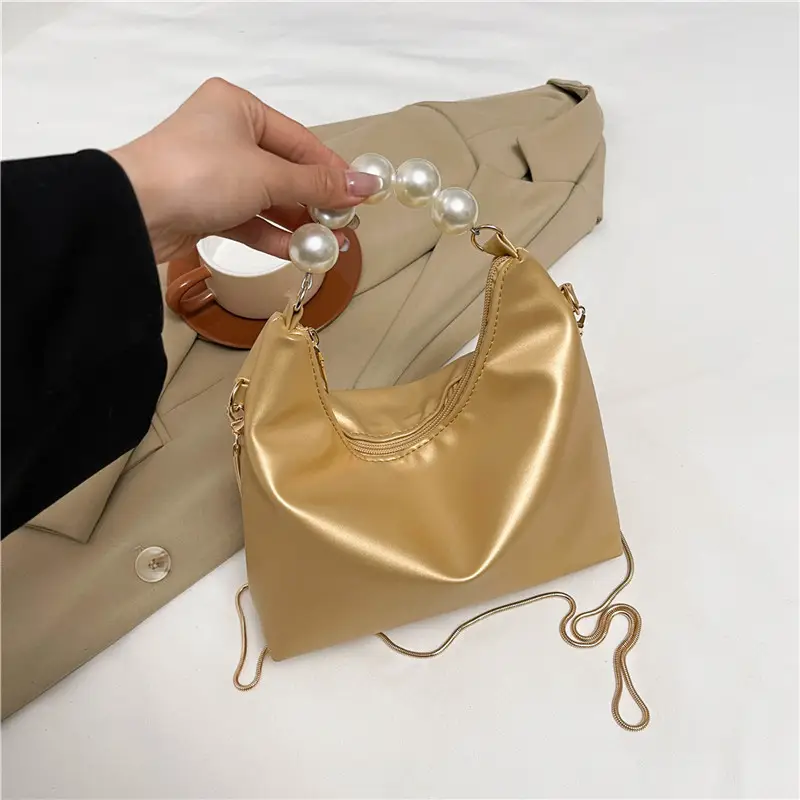 White Pearl Handle Shoulder Bag for Women - Image 4