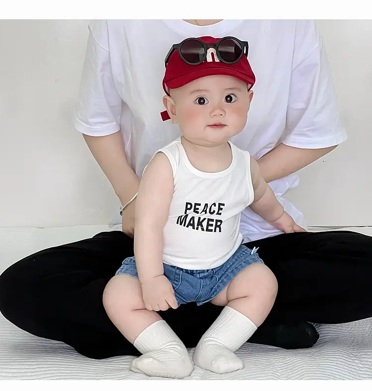 Baby Peace Maker Letter Print Vest Shorts Set — feature 15