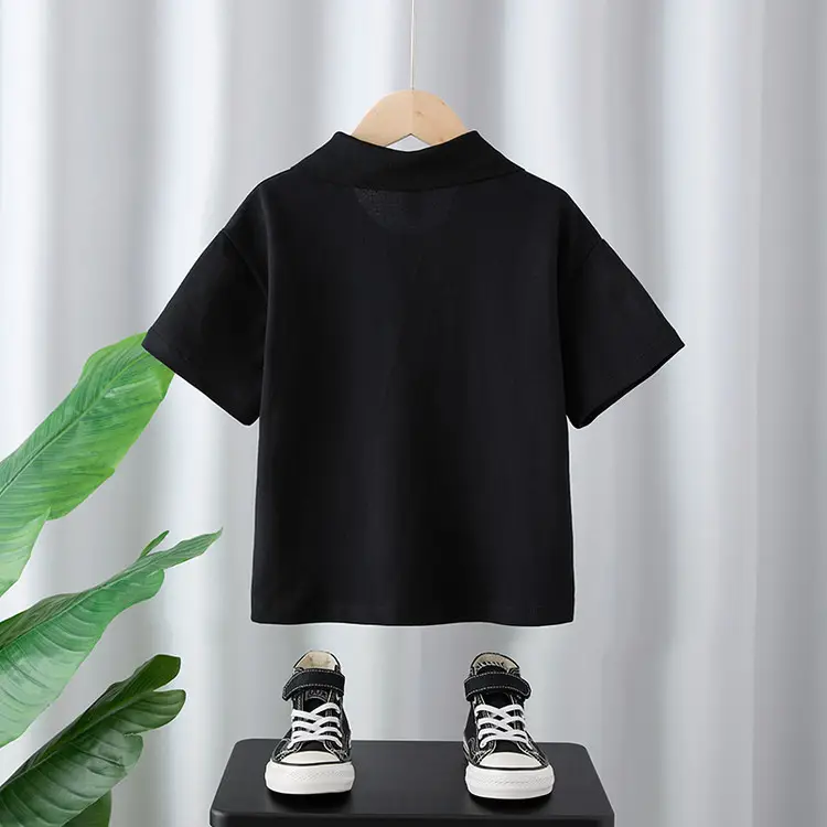 Boys Black Short Sleeve T-Shirt Medium Large Korean Style