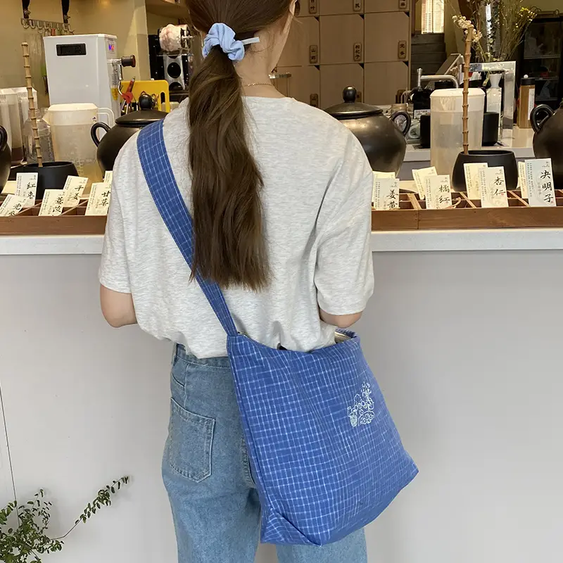 Vintage Plaid Shoulder Bag Women's Fashionable Lazy Windsurfing Cloth Bag Crossbody Casual Large Capacity Commuter Tote Bag - Image 5