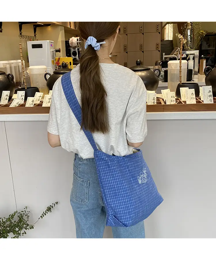Vintage Plaid Shoulder Bag Women's Fashionable Lazy Windsurfing Cloth Bag Crossbody Casual Large Capacity Commuter Tote Bag — feature 27