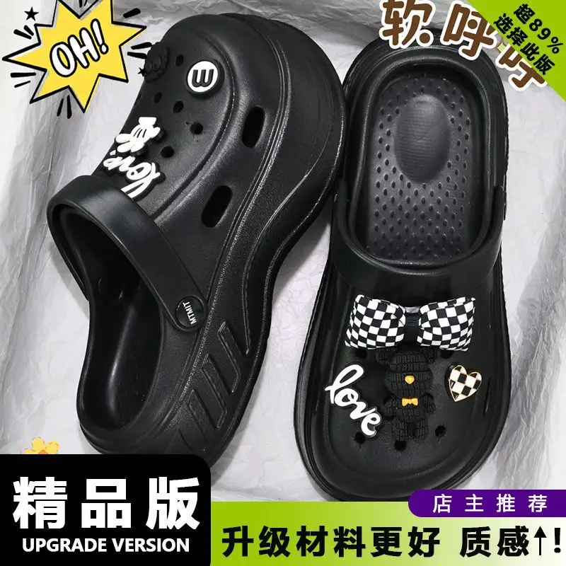 2025 Cartoon Clogs Women Non Slip Beach Slippers