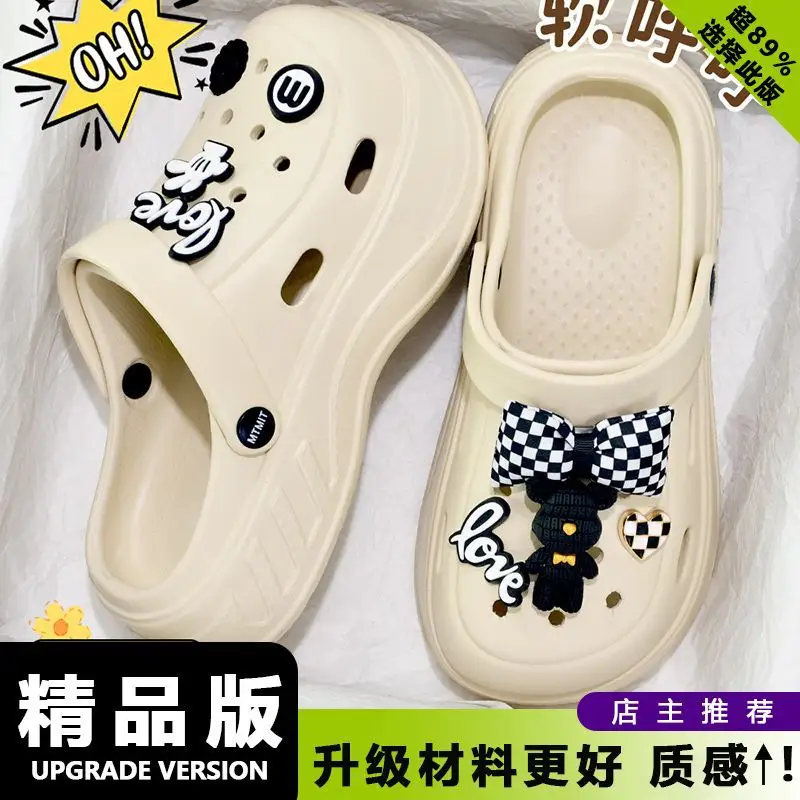 2025 Cartoon Clogs Women Non Slip Beach Slippers