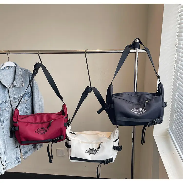 Red Japanese Style Shoulder Crossbody Bag for Men Women — feature 1