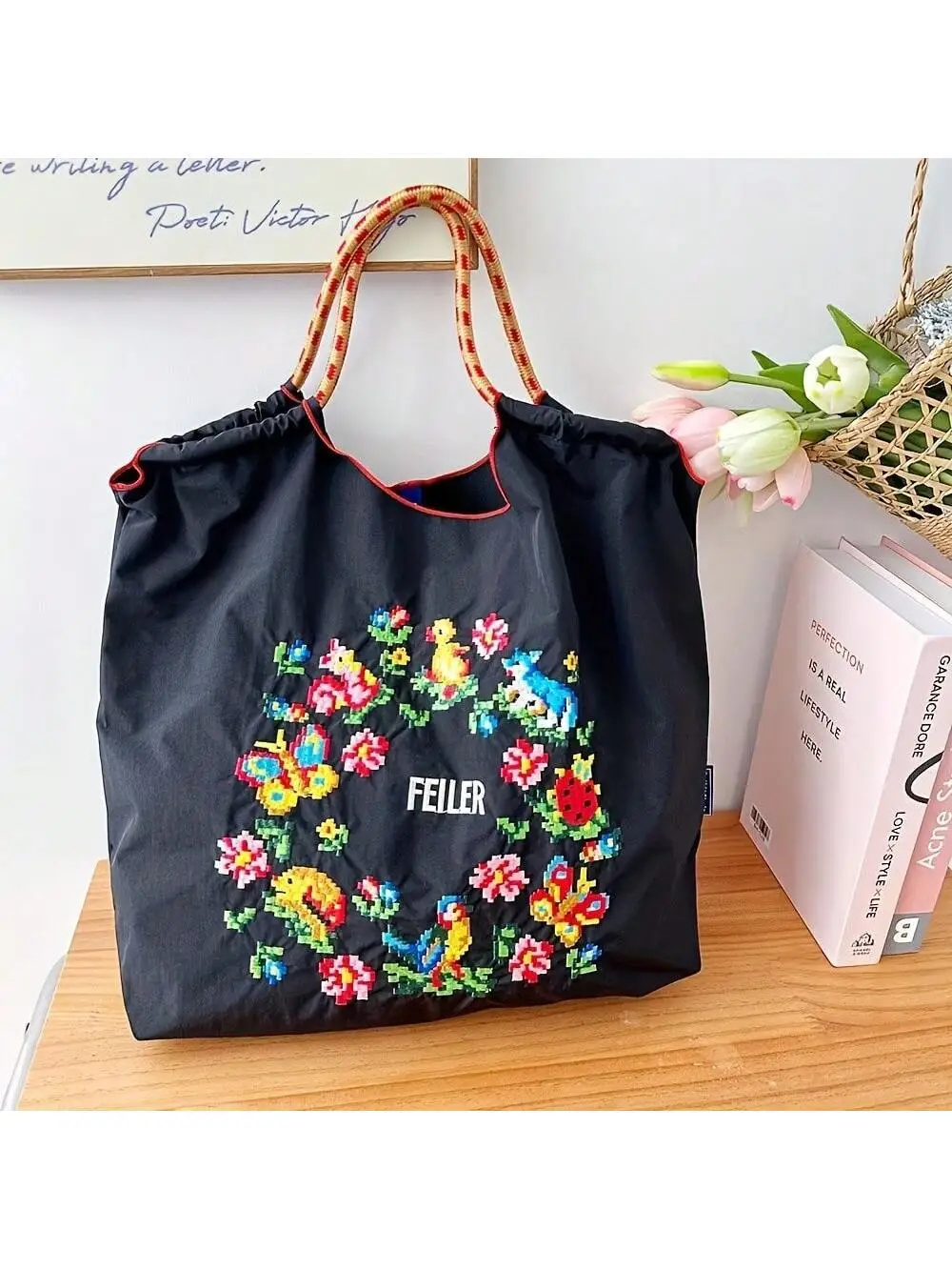 2025 Embroidered Shoulder Bag with Duck Design Large Capacity Canvas - Image 9