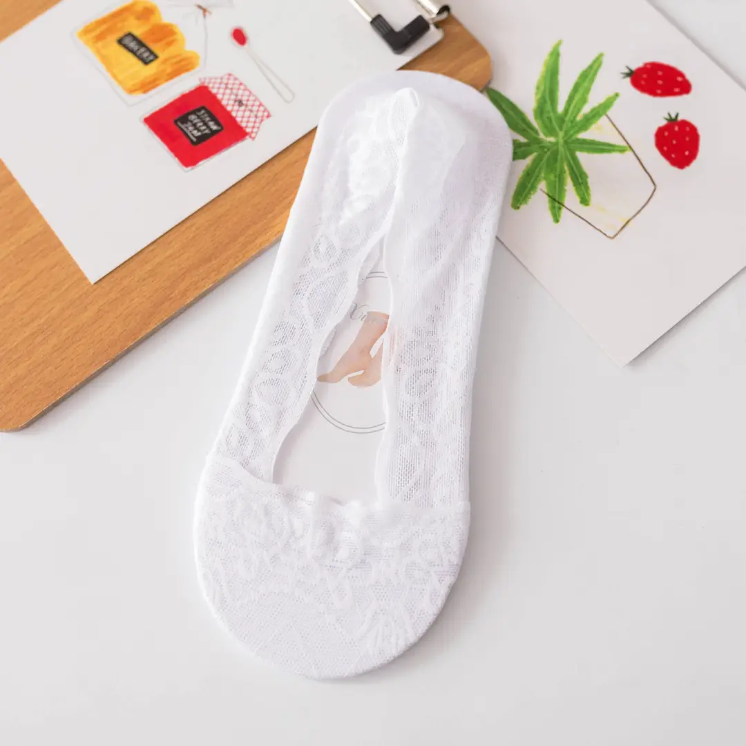 Lace socks boat socks women's shallow mouth invisible ladies socks summer thin silicone non-slip with short socks ins tide