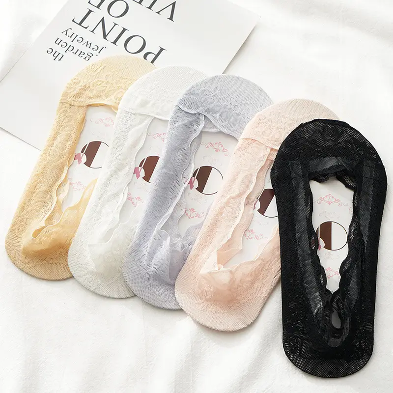 Lace socks boat socks women's shallow mouth invisible ladies socks summer thin silicone non-slip with short socks ins tide
