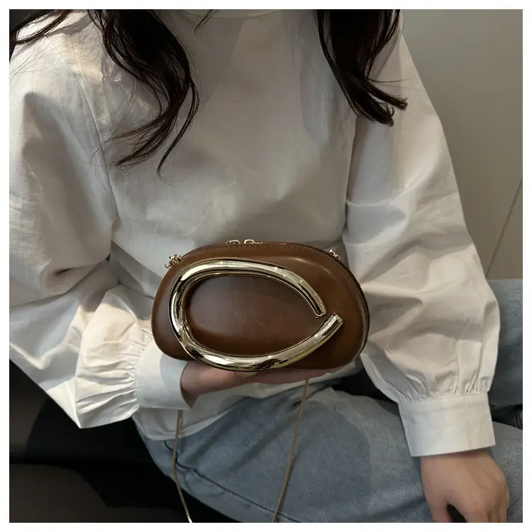 Women's Gold Plated Crossbody Bag with Chain Strap — feature 15