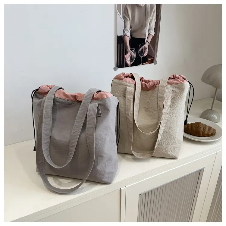 Women's Contrast Color Canvas Shoulder Bag 2025 Spring Summer — feature 20