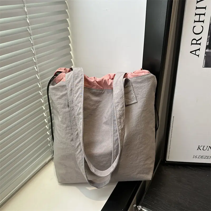 Women's Contrast Color Canvas Shoulder Bag 2025 Spring Summer - Image 2