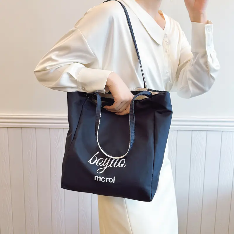 Red White Striped Korean Style Tote Bag Large Capacity - Image 6