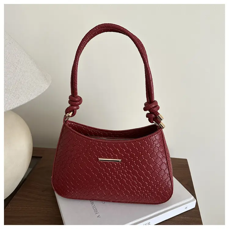 Red Korean Style Shoulder Bag for Women 2025 — feature 10