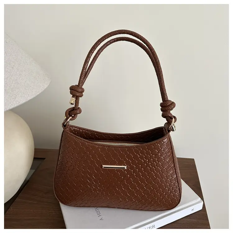 Red Korean Style Shoulder Bag for Women 2025 — feature 14