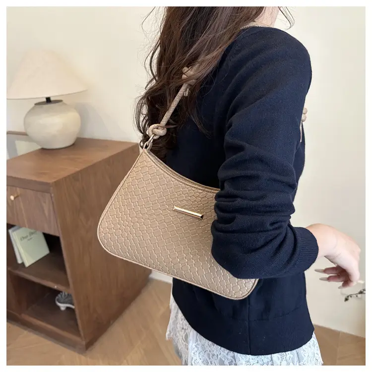 Red Korean Style Shoulder Bag for Women 2025 — feature 20