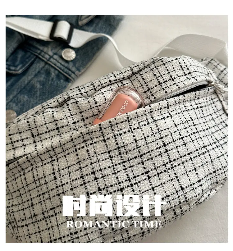 Red Textured Shoulder Bag for Women Spring 2025 — feature 4