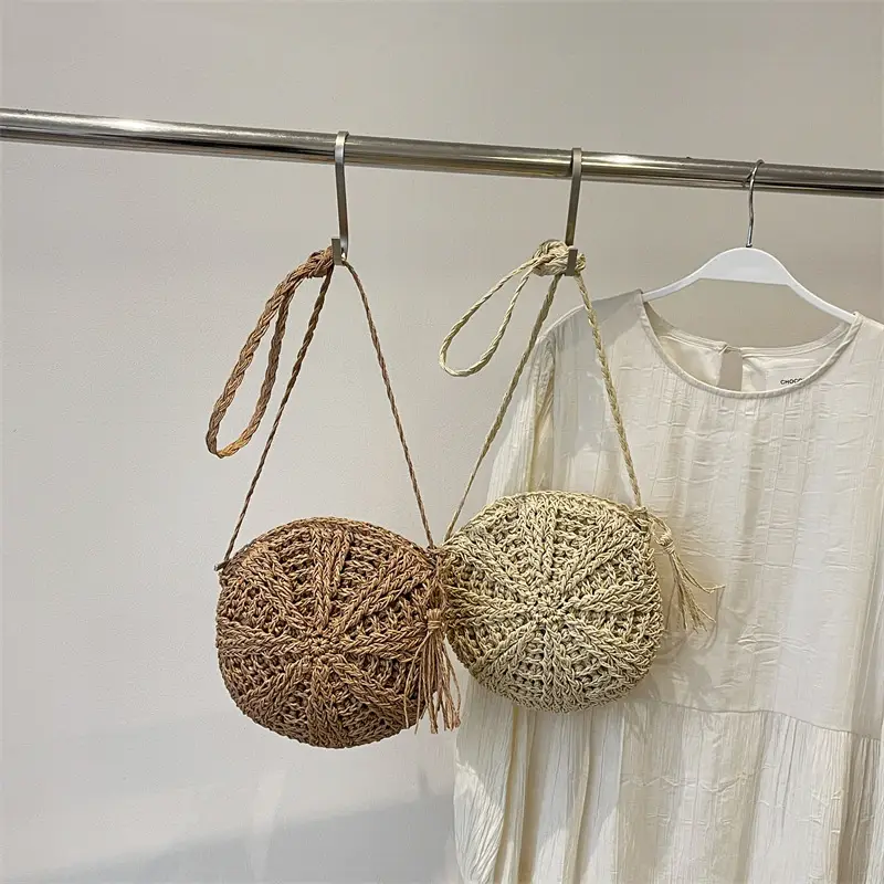 Woven Straw Shoulder Bag for Girls Beach Travel Luggage - Image 4
