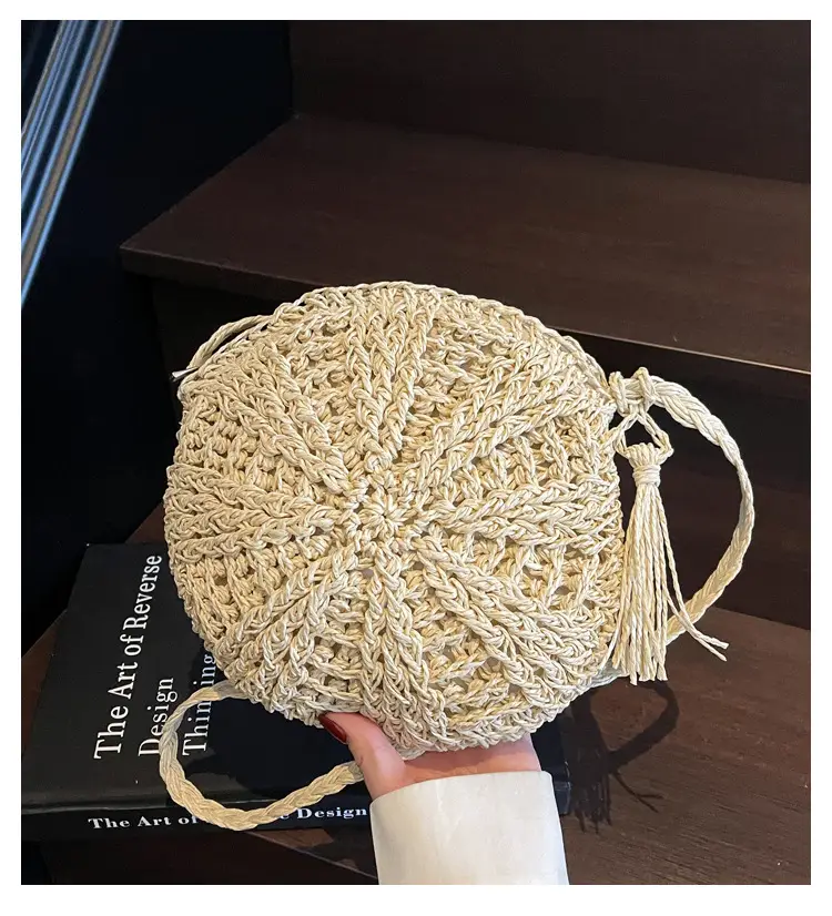 Woven Straw Shoulder Bag for Girls Beach Travel Luggage — feature 1